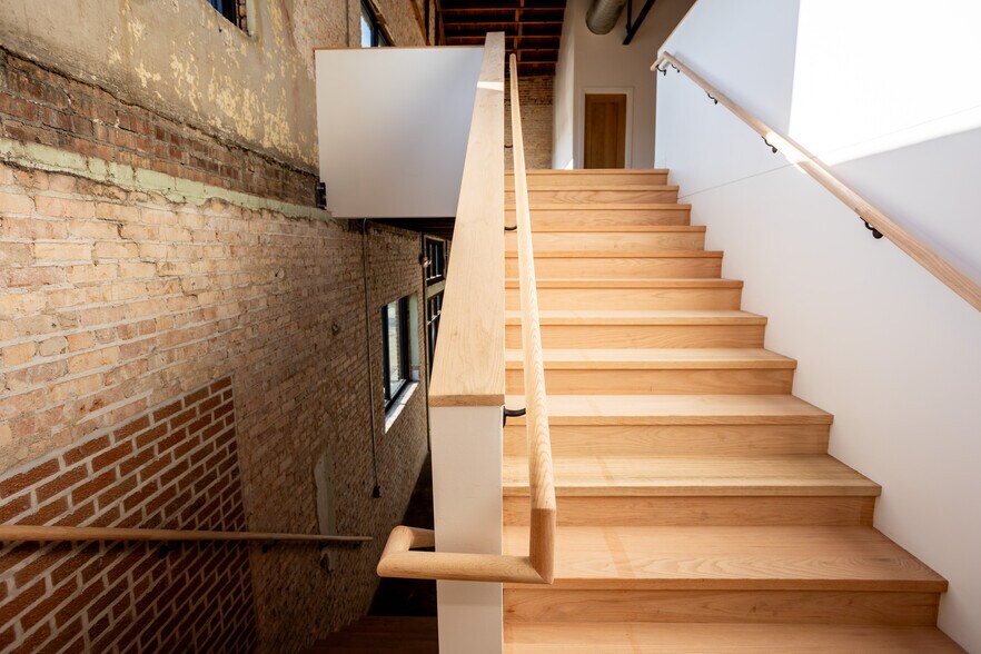 More Photos Of 126 N St Francis St, Wichita Storefront Retail Residential For Lease