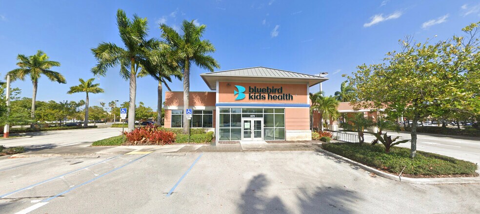 More Photos Of 6805-7031 Taft St, Hollywood Unknown For Lease