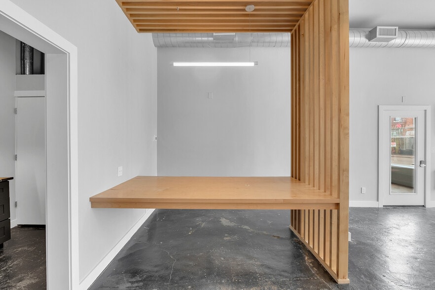 More Photos Of 815 E 3rd St, Tulsa Storefront Retail Office For Lease