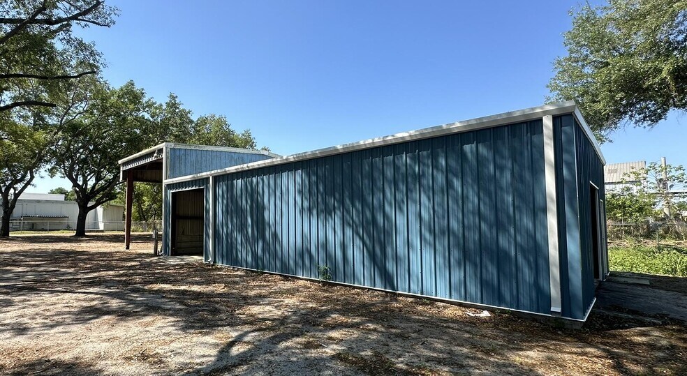 Primary Photo Of 2701-2702 Wilder Ave, Tampa Industrial For Lease