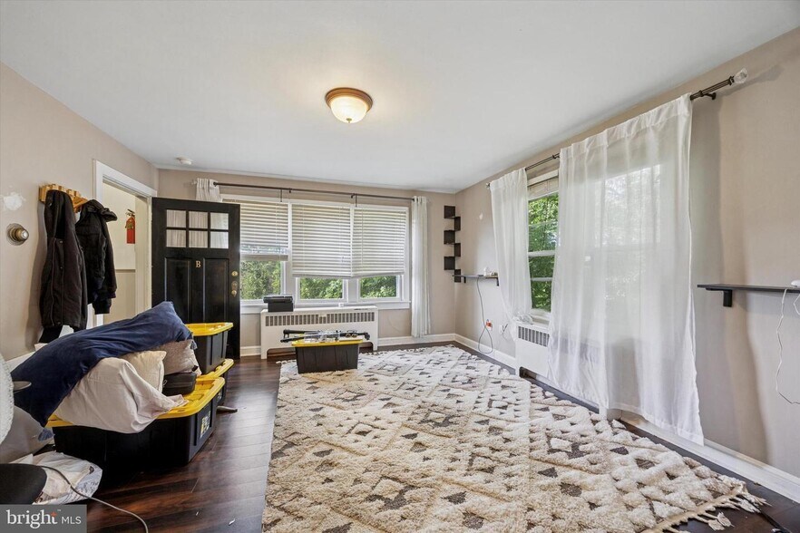 More Photos Of 413 N Pine St, Langhorne Apartments For Sale