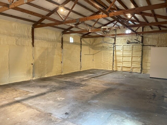 More Photos Of 701 Dupont Rd, Charleston Warehouse For Lease