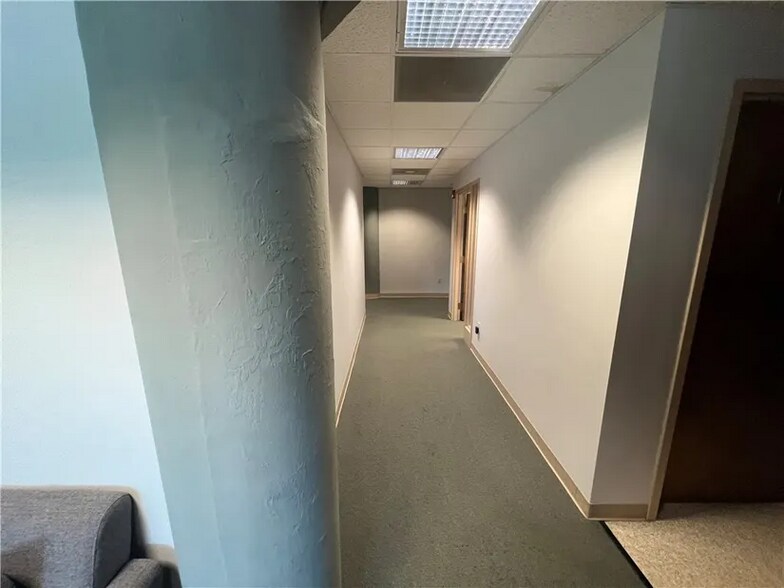 More Photos Of 28 W North St, Danville Office For Sale