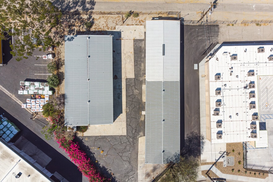 More Photos Of 68686 Summit Dr, Cathedral City Service For Sale