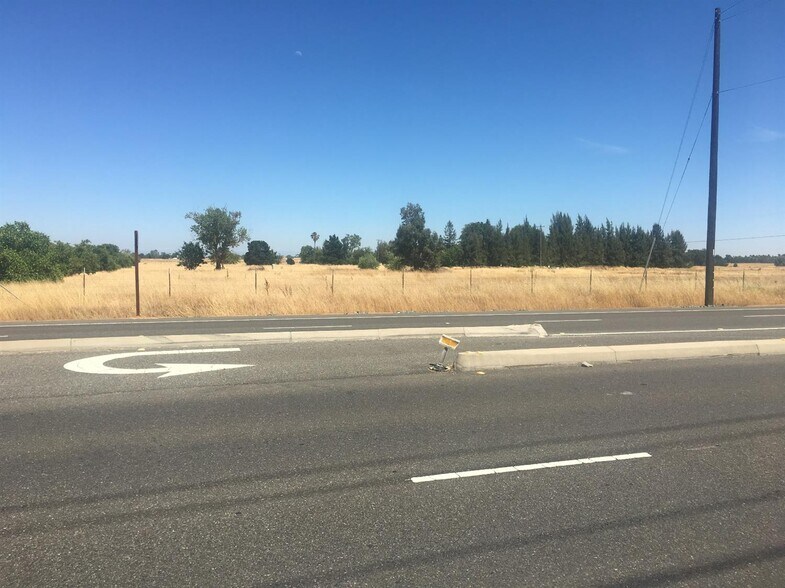7359 Bradshaw Rd, Sacramento, CA 95829 Land For Sale