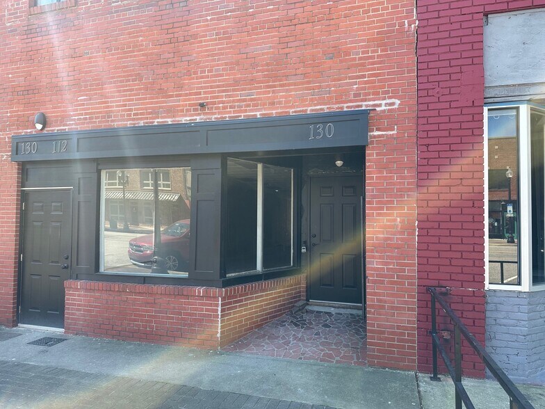 More Photos Of 130 Person St, Fayetteville Storefront Retail Office For Lease
