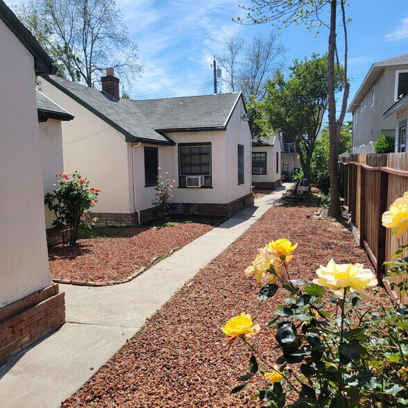 More Photos Of 3226 W St, Sacramento Apartments For Sale