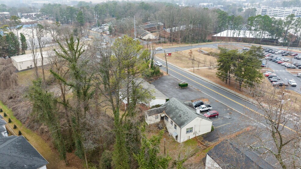 3639 Shallowford Rd, Atlanta, GA 30340 Office Residential For Sale