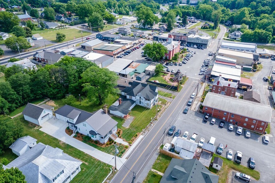 More Photos Of 250 Main St, Lynchburg Land For Sale