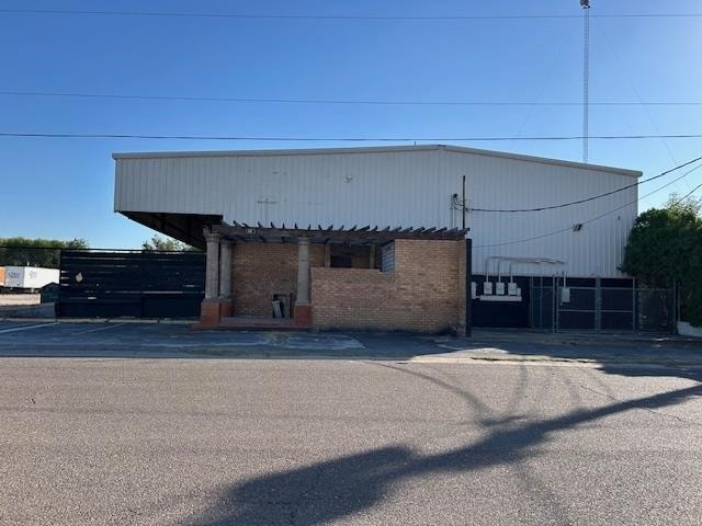 More Photos Of 1905 Aduanales Ln, Laredo Warehouse For Lease