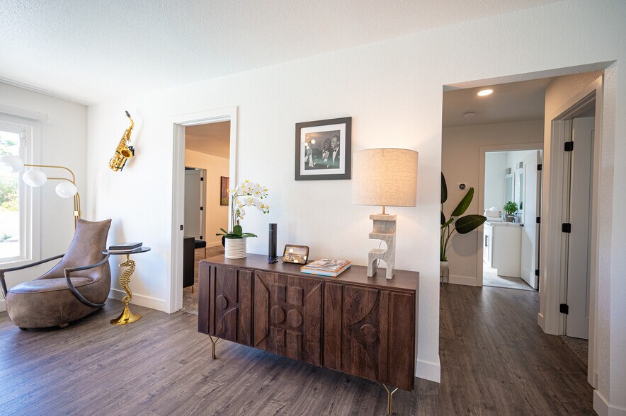 More Photos Of 1305 S 16th St, Las Vegas Specialty For Sale