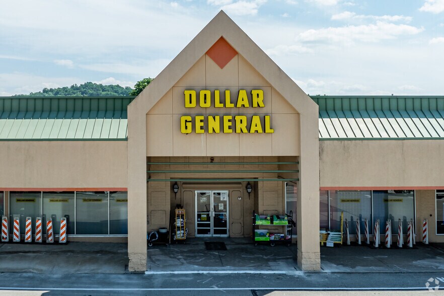 More Photos Of 5142 State Route 30, Greensburg General Retail For Lease
