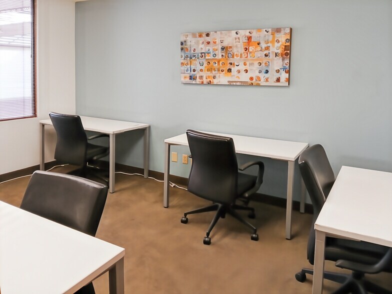 More Photos Of 3420 E Shea Blvd, Phoenix Coworking Space