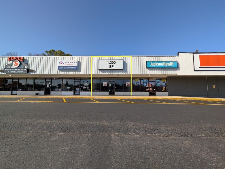 More Photos Of 246 E Broadway Blvd, Jefferson City Unknown For Lease