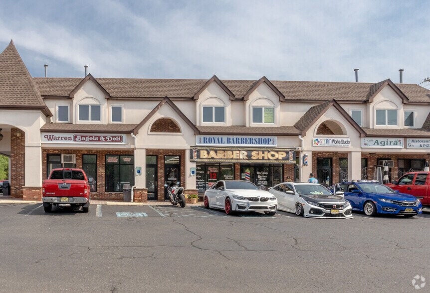 More Photos Of 125 Washington Valley Rd, Warren General Retail For Lease