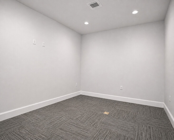 More Photos Of 415 Pennington Ave, Havre De Grace Office For Sale