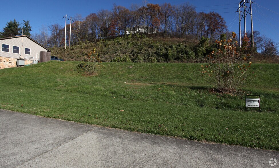 Primary Photo Of 300-400 Westmoreland Dr, Dunbar Land For Sale