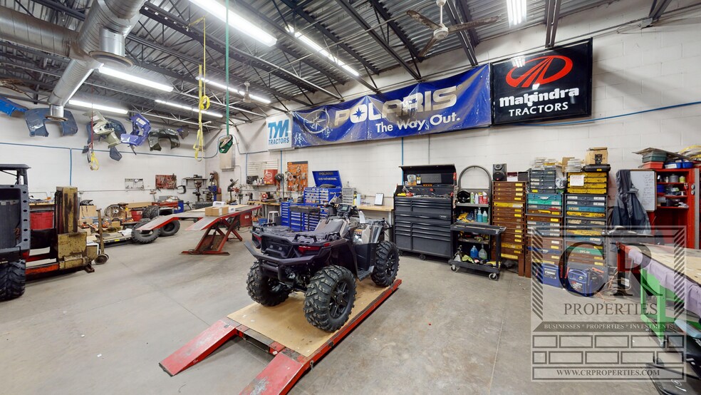 More Photos Of 1680 Route 9G, Hyde Park Freestanding For Sale