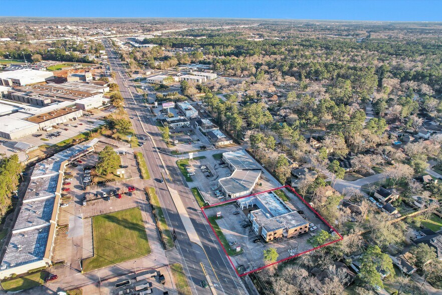 More Photos Of 3421 W Davis St, Conroe Medical For Lease