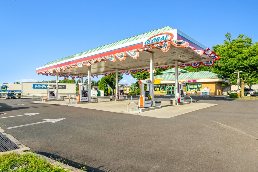 More Photos Of 3611 N Easton Rd, Doylestown Convenience Store For Sale
