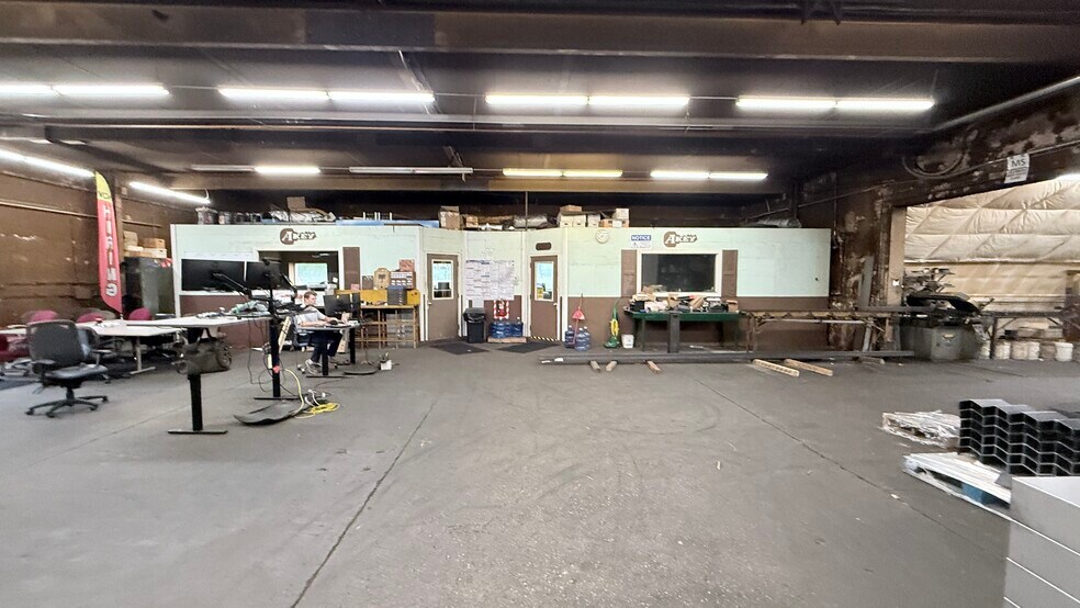 More Photos Of , Footville Industrial For Sale