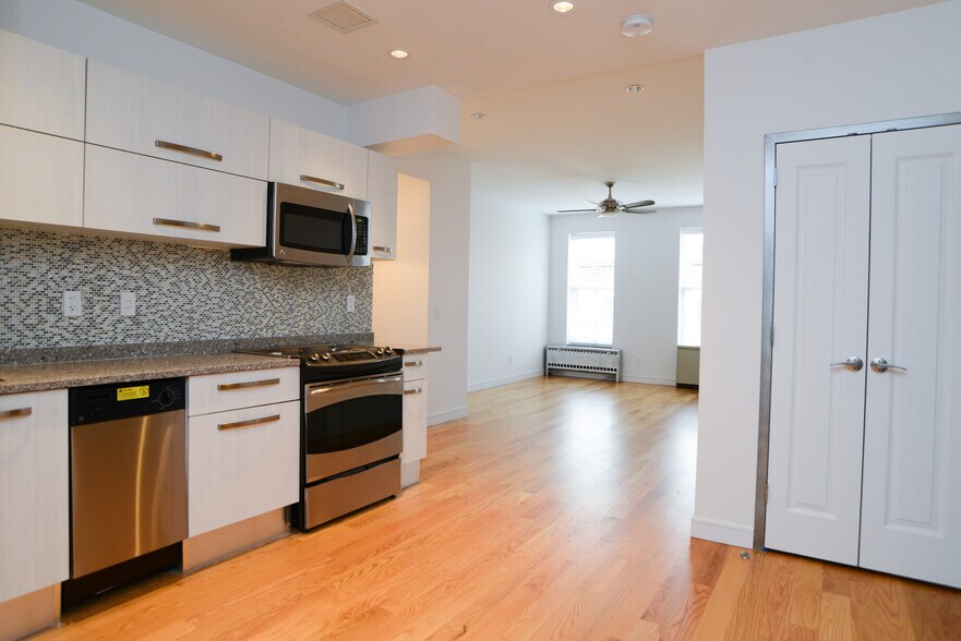 More Photos Of 114-116 Greenpoint Ave, Brooklyn Apartments For Sale
