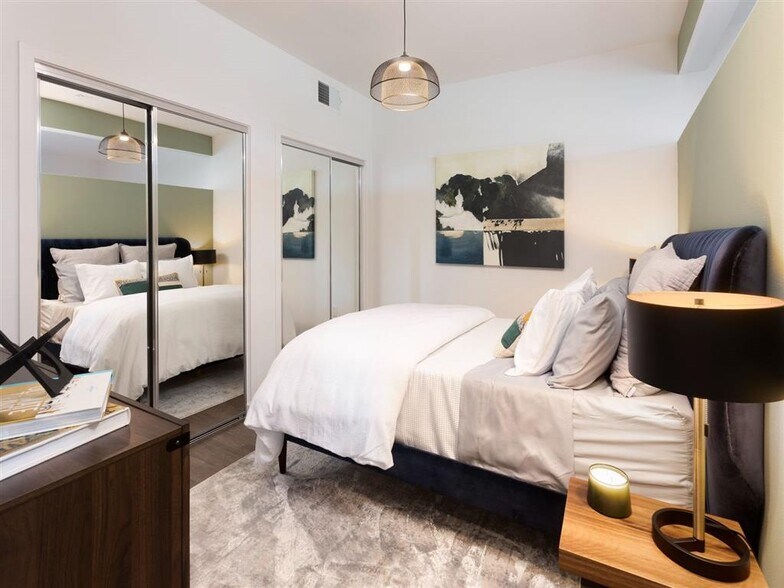 More Photos Of 375 Camino De La Reina, San Diego Multifamily For Sale