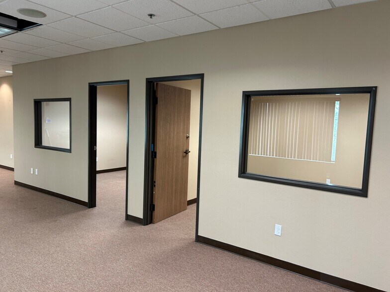 More Photos Of 41669 Date St, Murrieta Office For Lease