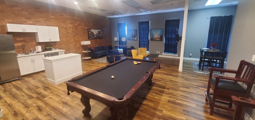 More Photos Of 1008 2nd St, Sacramento Office For Sale