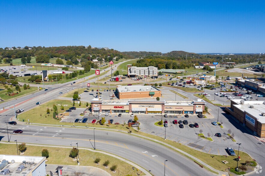 More Photos Of 19361 E Robson Rd, Catoosa General Retail For Lease
