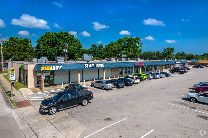 More Photos Of 5700-5748 W Little York Rd, Houston Freestanding For Lease