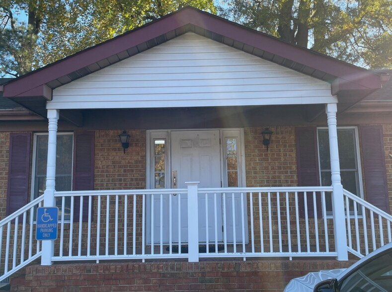 More Photos Of 4136 Bonney Rd, Virginia Beach Office For Lease