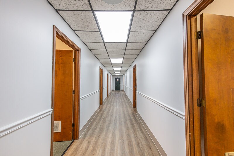 More Photos Of 510 Rosebank Ave, Nashville Schools For Lease