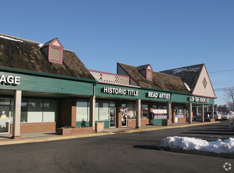 More Photos Of 525 E Market St, Leesburg Storefront For Lease