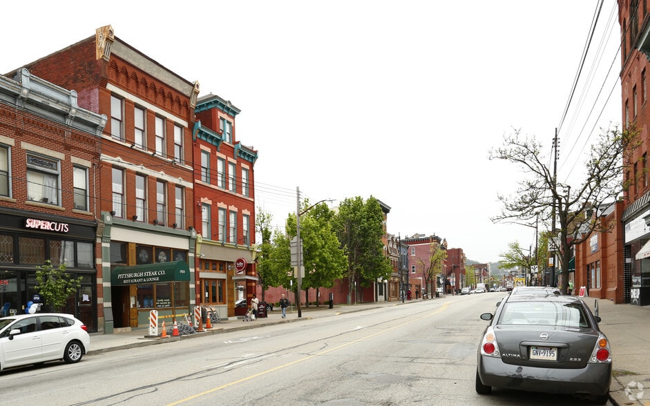 More Photos Of 1924 E Carson St, Pittsburgh Restaurant For Sale