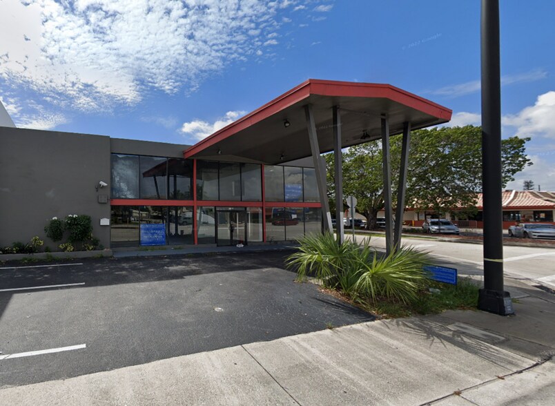 More Photos Of 1500 E Commercial Blvd, Fort Lauderdale Freestanding For Sale