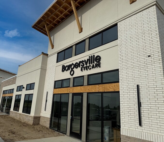 More Photos Of 4730 Virginia Ln, Bargersville Medical For Lease