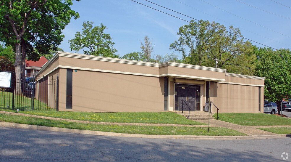 Primary Photo Of 5100 W 12th St, Little Rock Medical For Sale