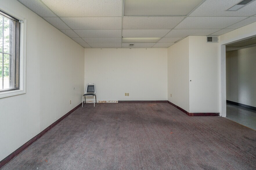 More Photos Of 730 Memorial Dr, Bessemer Medical For Sale