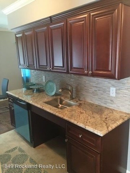 More Photos Of 849 Rockland Ave, Staten Island Apartments For Sale