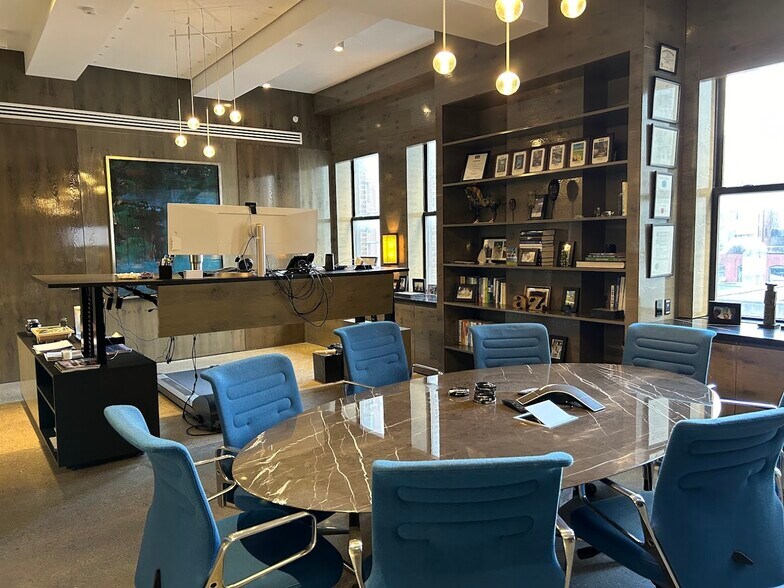 More Photos Of 20 W 33rd St, New York Office For Sale