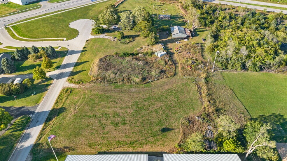 More Photos Of 8200 S 91st St, Lincoln Land For Sale