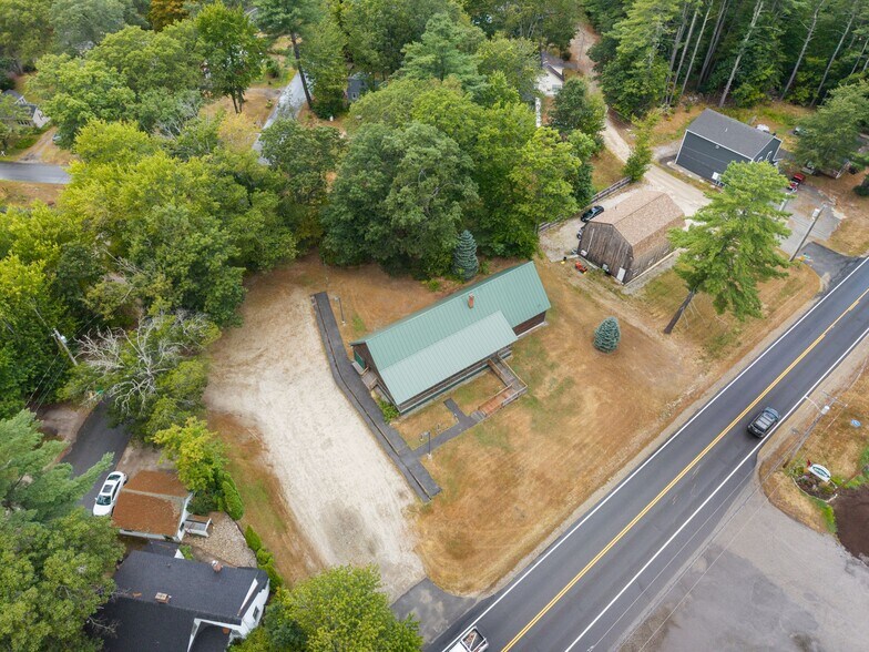 More Photos Of 204 Gray Rd, Cumberland General Retail For Sale