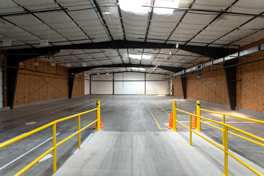 More Photos Of 1401 Stuckey Rd, Great Falls Warehouse For Lease