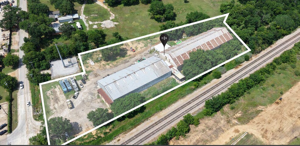 Primary Photo Of 3516 Tarrant Main St, Fort Worth Warehouse For Sale