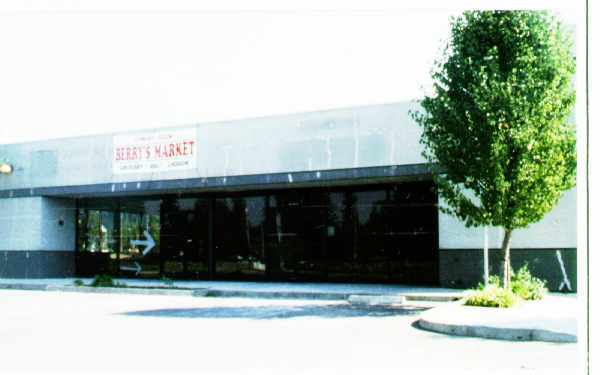 More Photos Of 5290 Aero Dr, Santa Rosa Supermarket For Lease