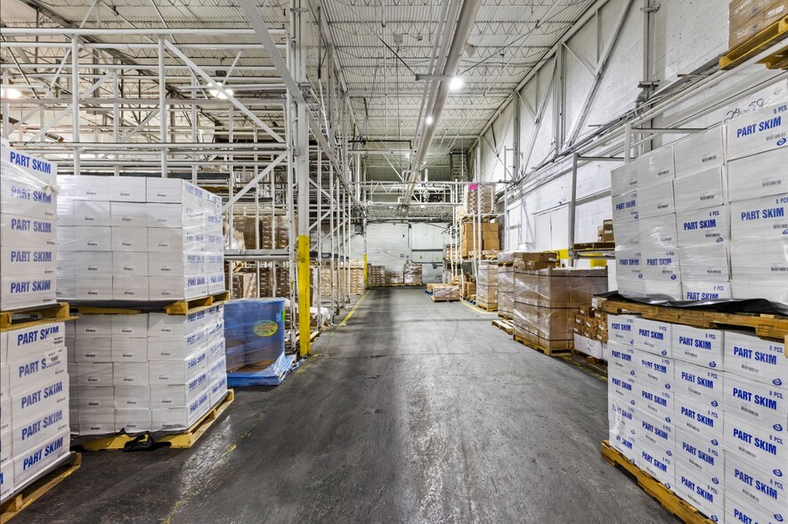 More Photos Of 1601 E 4th Ave, El Paso Industrial For Sale