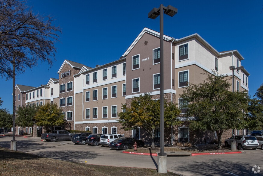 More Photos Of 13087 Research Blvd, Austin Hotel For Sale