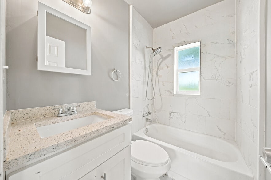 More Photos Of 1992 NW 56th St, Miami Apartments For Sale