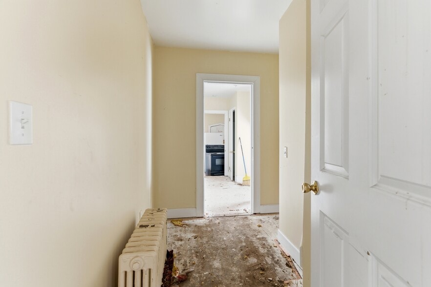 More Photos Of 4026 W McNichols Rd, Detroit Flex For Sale